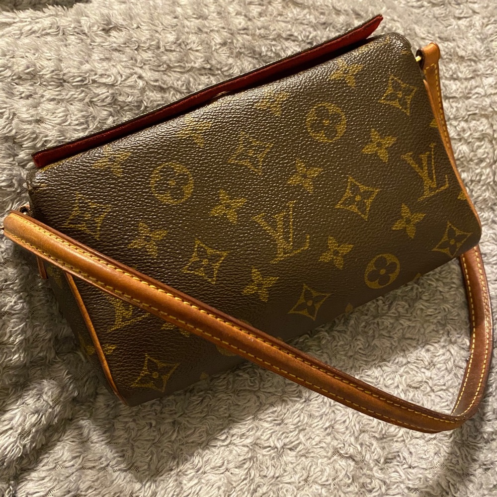 Authentic Louis Vuitton Recital Purse